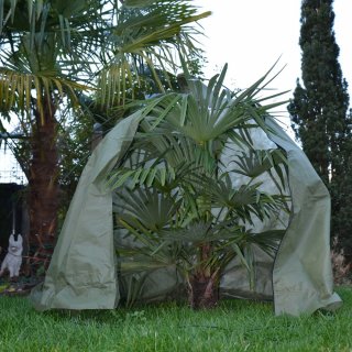 Reißfest Frostschutz und Winterschutz für Kübelpflanzen für Baum Palmen Balkonpflanzen haube Zelt Atmungsaktiv KATELUO Winterschutz für Pflanzen Wintervlies für Pflanzen Wiederverwendbar
